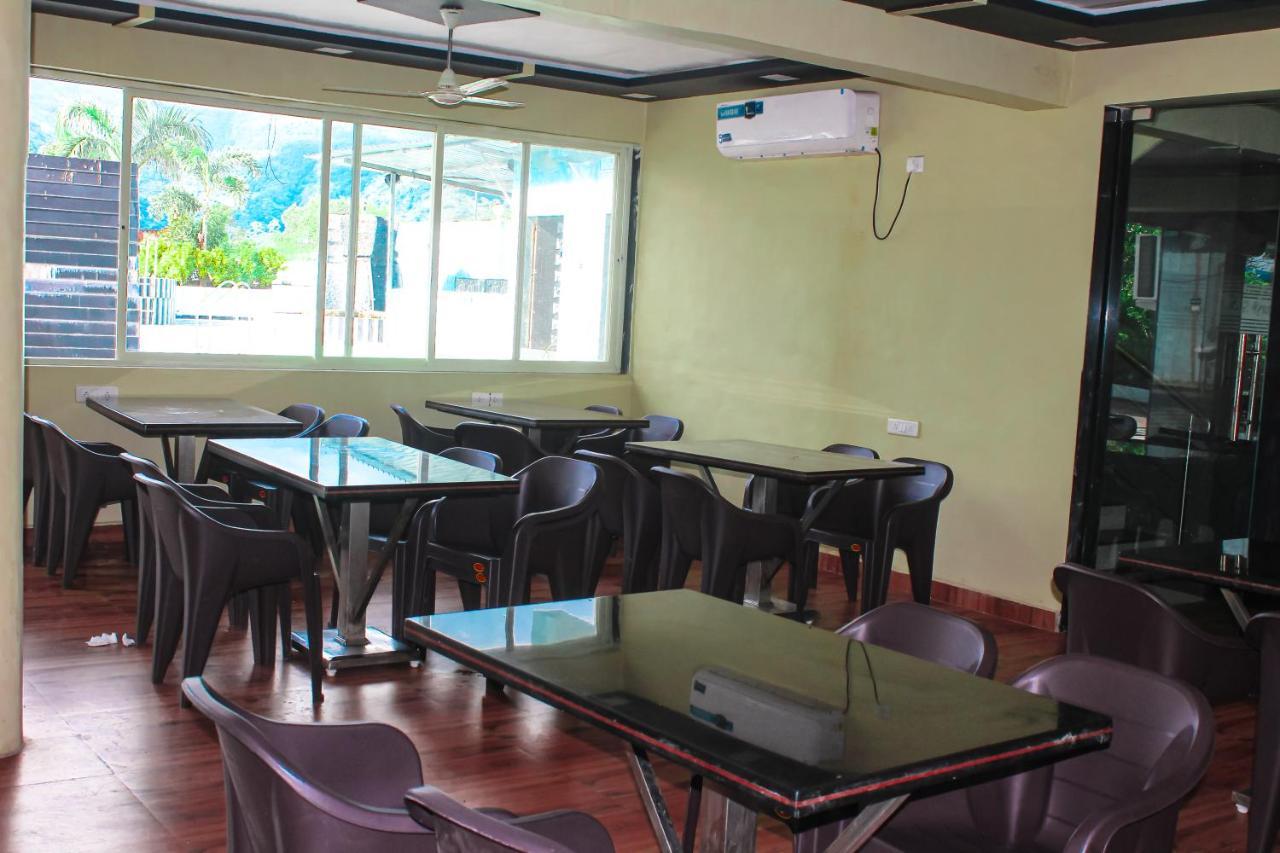 Sp Resort Panvel Chauk Extérieur photo