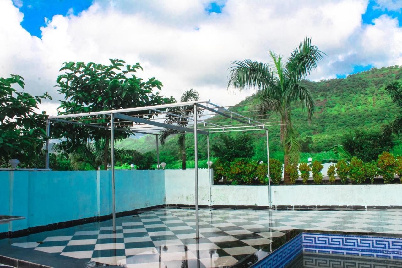 Sp Resort Panvel Chauk Extérieur photo