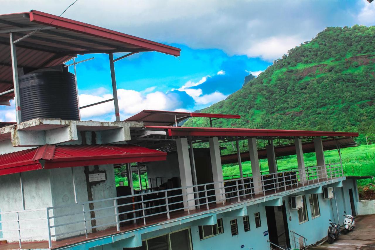 Sp Resort Panvel Chauk Extérieur photo
